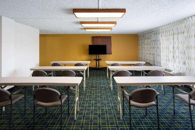 Days Inn By Wyndham Absecon Atlantic City Area 1