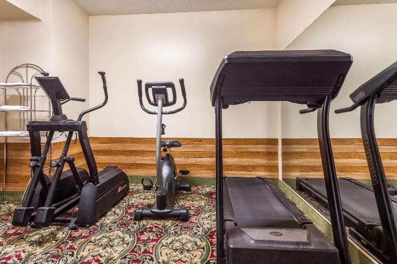 Ramada by Wyndham Locust Grove photo 1