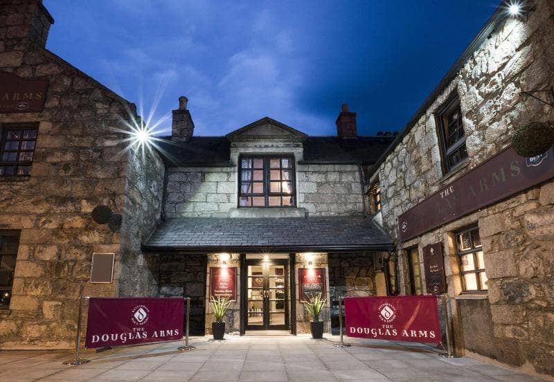 Douglas Arms Hotel 4