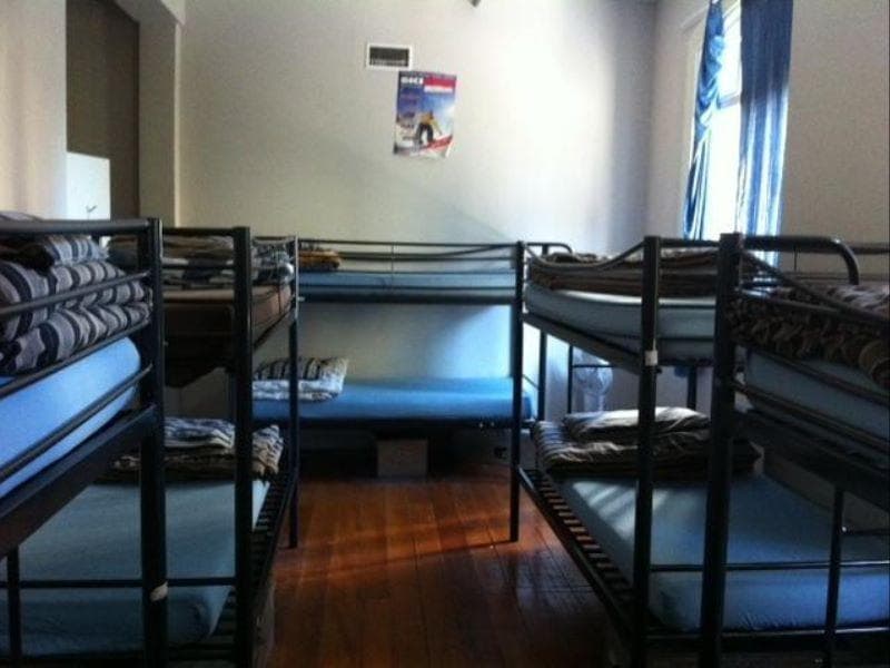 Surf 'N' Snow Backpackers - Hostel / Backpacker (Adults Only) photo 1