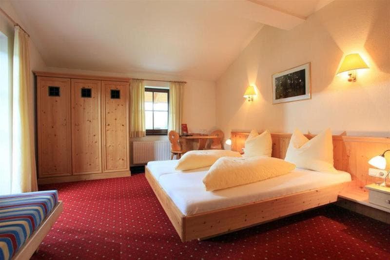 Reitlwirt photo 1