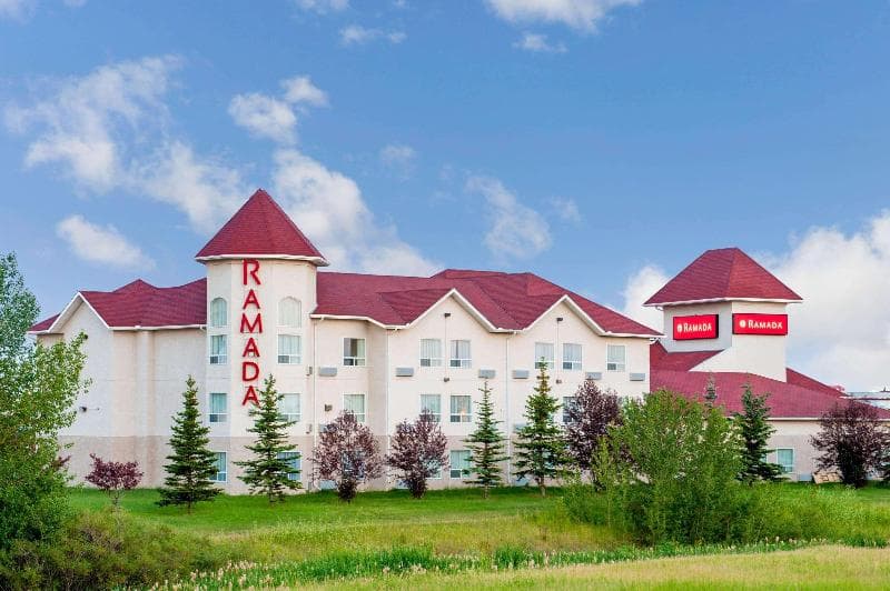 Quality Inn & Suites Edmonton International Airport photo 1