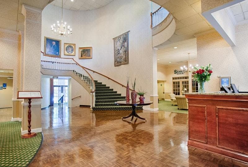 Stone Mountain Inn 5