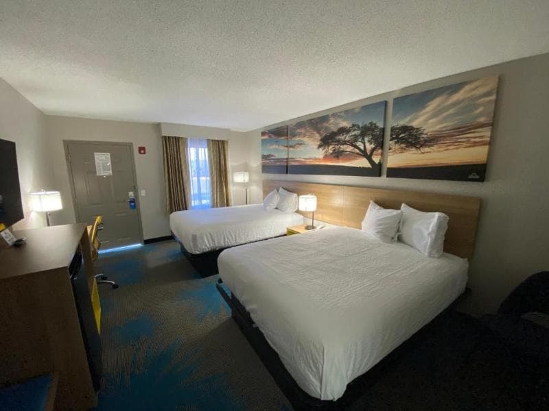 Days Inn By Wyndham Newnan 3