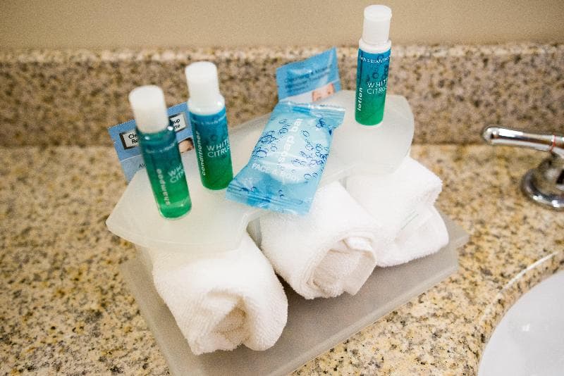 Holiday Inn Express & Suites Northwood 5