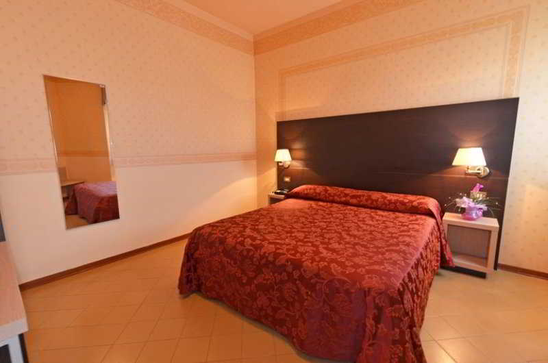 Grand Hotel Montesilvano 4