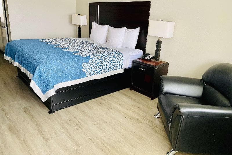 Days Inn By Wyndham Ardmore 3