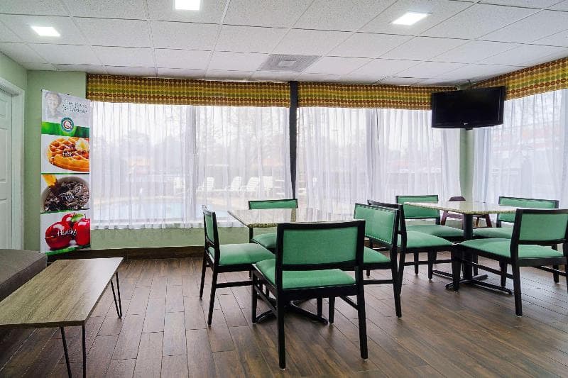 Quality Inn 2