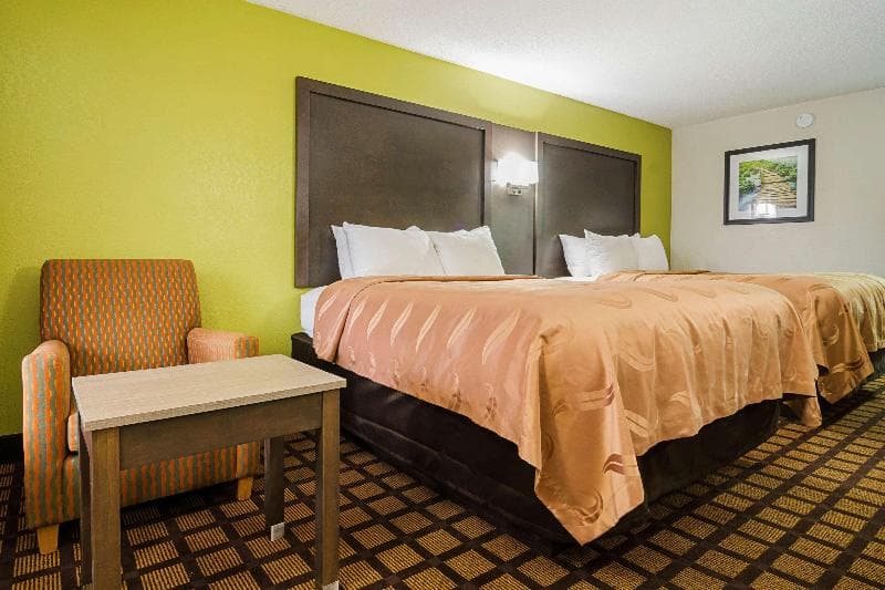 Quality Inn 3