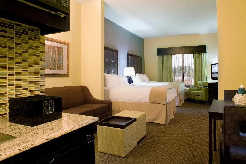 Holiday Inn Express Waycross,An Ihg Hotel photo 1