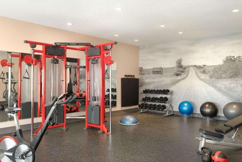 Ramada By Wyndham Drayton Valley 2