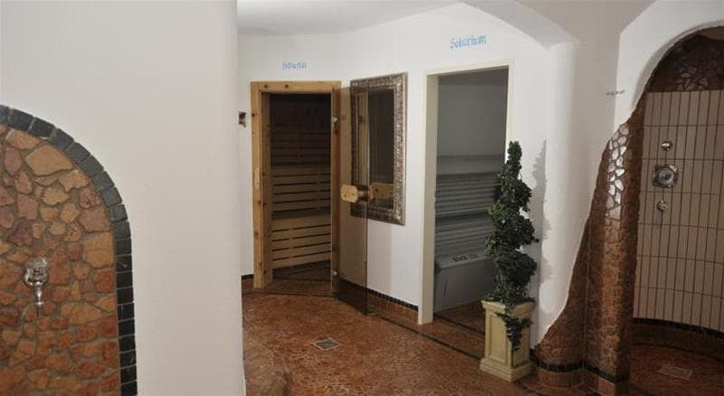 Waldhof 4