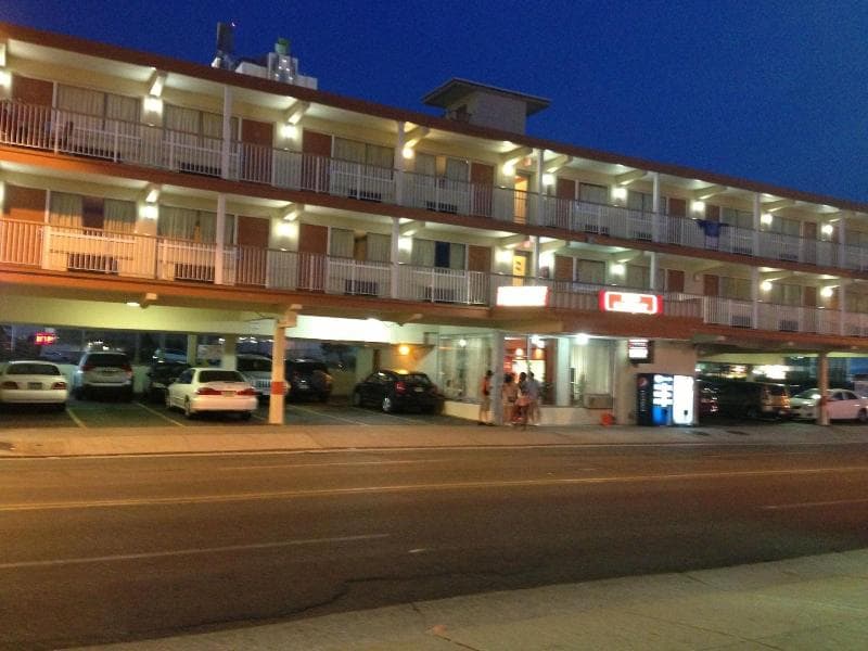 Red Carpet Inn & Suites Atlantic City photo 1