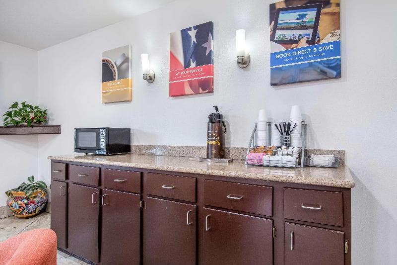 Motel 6 Marshall Tx photo 1