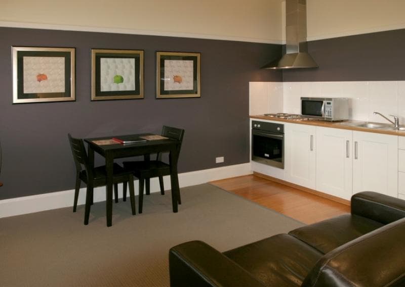 Graham Apartments 3