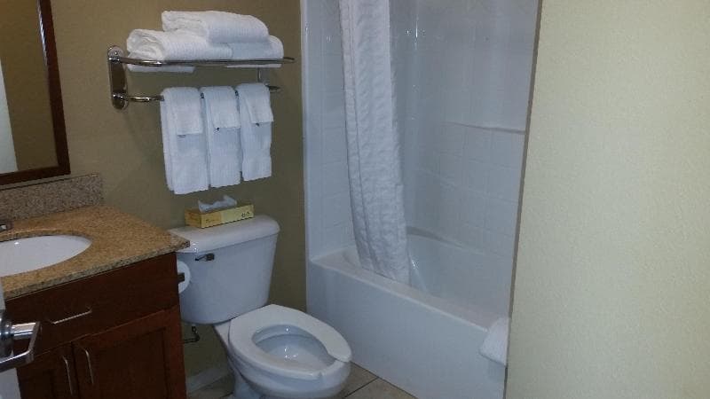 Candlewood Suites Hot Springs 2