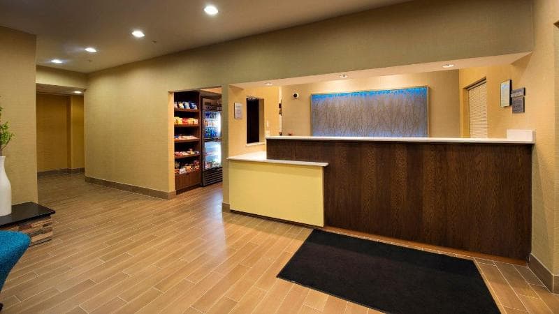 Fairfield Inn Huntsville 4