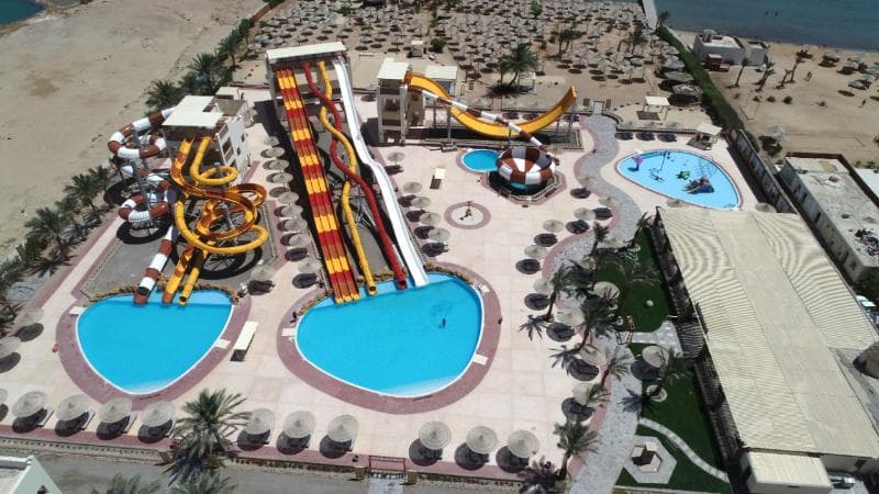 El Karma Aqua Beach Resort photo 1