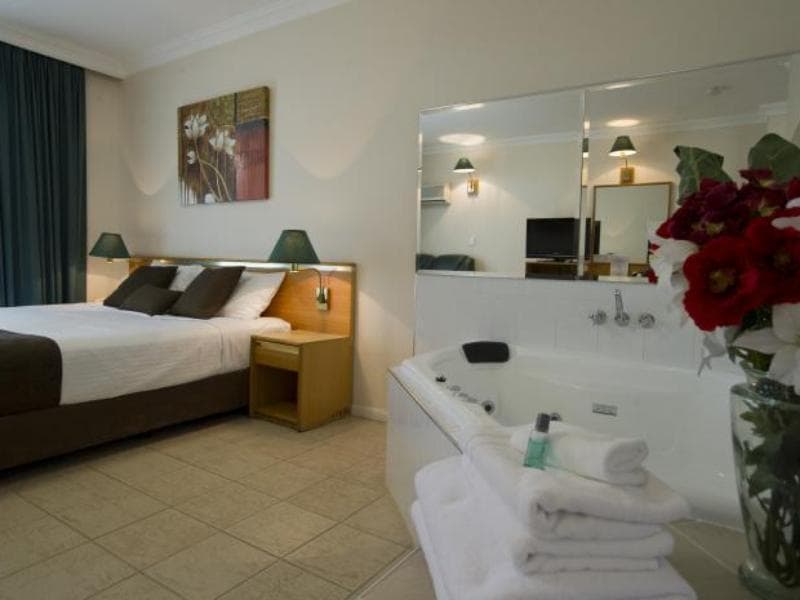 Best Western Mid City Motor Inn 2