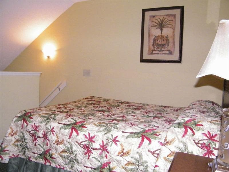 Palmera Inn And Suites 5