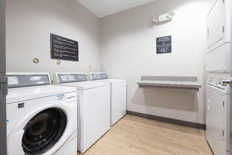 Candlewood Suites Houston Westchase - Westheimer 3