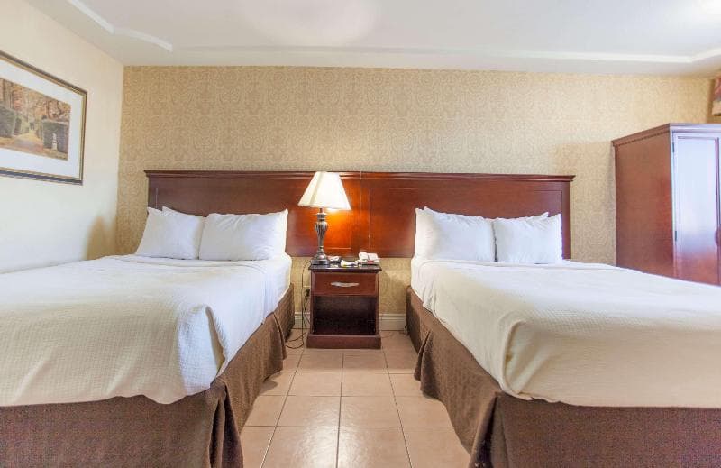 Days Inn By Wyndham Shenandoah photo 1