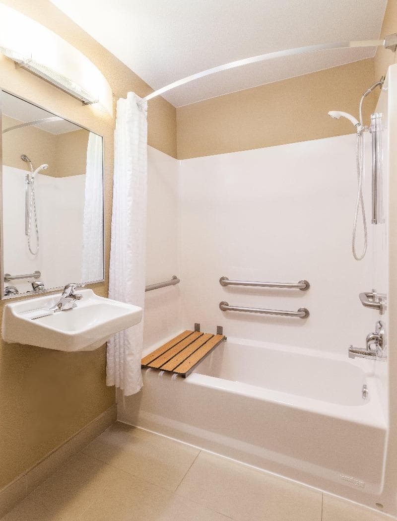 Candlewood Suites Houston I-10 East 3