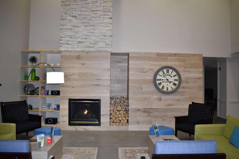 Country Inn & Suites by Radisson, Hagerstown, MD 5