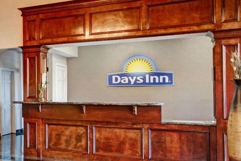Days Inn & Suites By Wyndham Houston North/Fm 1960 3