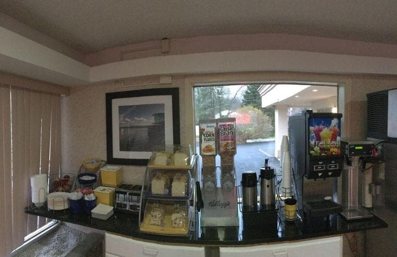 Americas Best Value Inn Central Valley 5