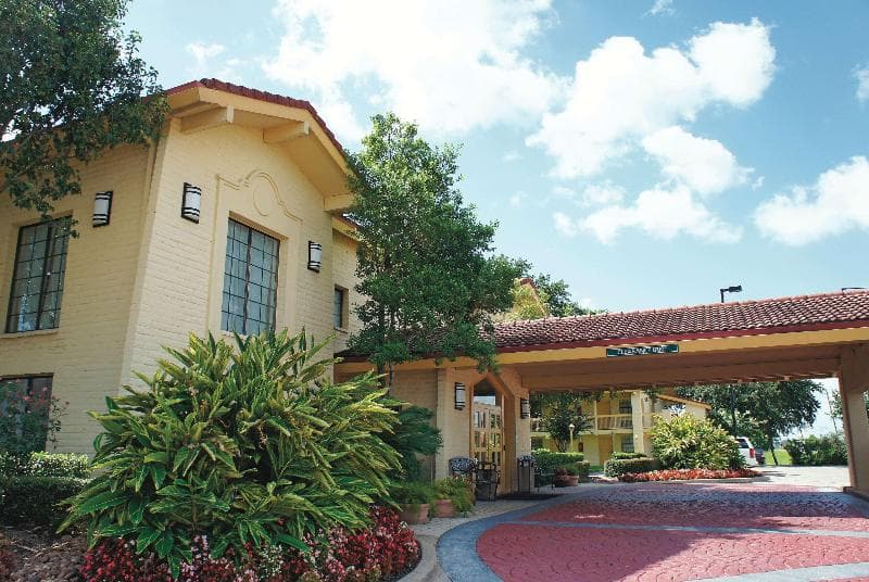 Baymont By Wyndham Houston La Porte 5