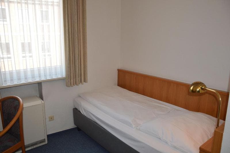 Hotel Commerz 4