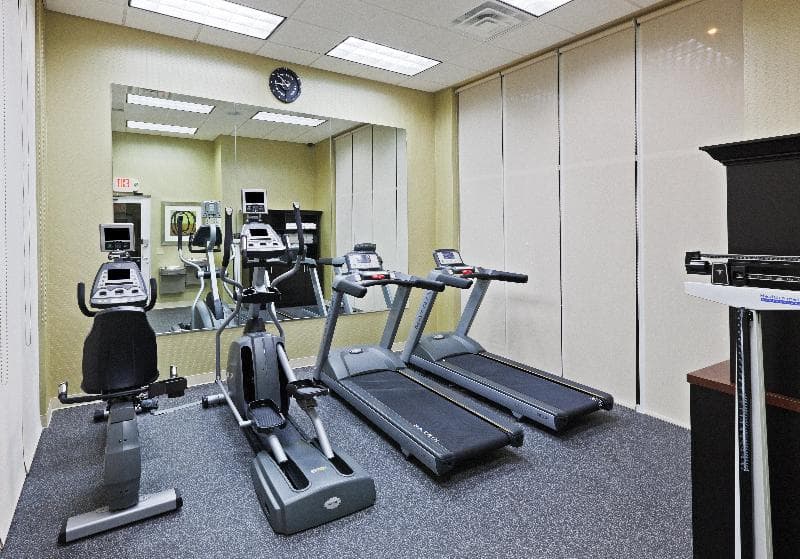 DoubleTree by Hilton Houston Westchase 3