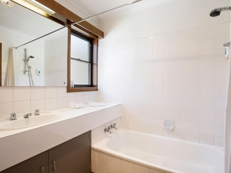 Best Western Riverside Motel 5