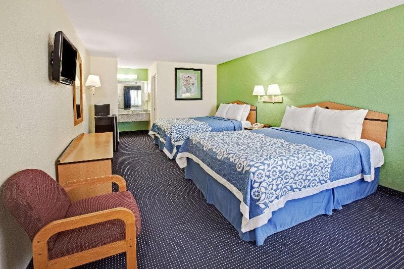 Days Inn By Wyndham Baytown Garth Road I10 East 3