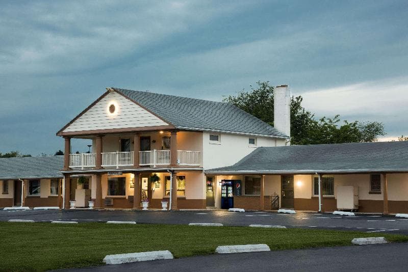 Knights Inn Palmyra/Hershey 4