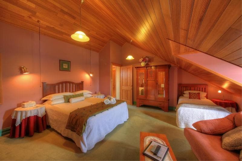 Hanlon House B&B (Adults Only) 5
