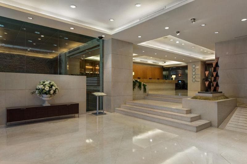 Lakeshore Hotel Metropolis I 5