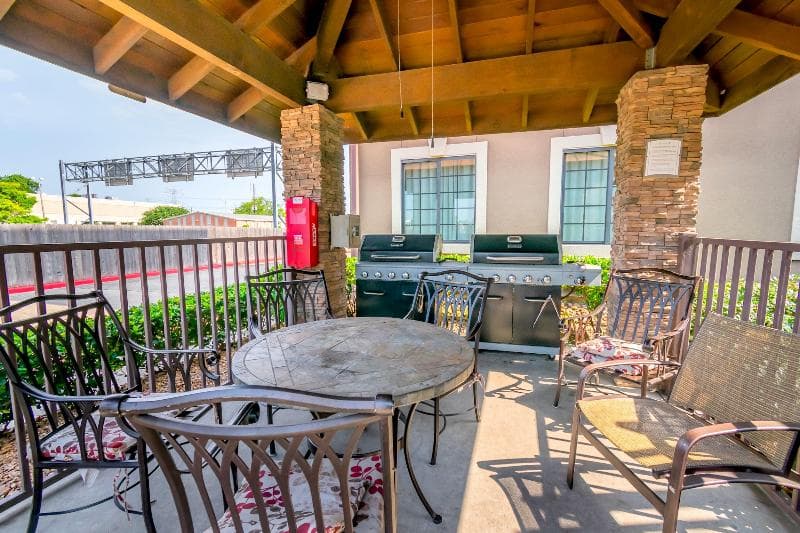 Staybridge Suites Houston IAH - Beltway 8 4