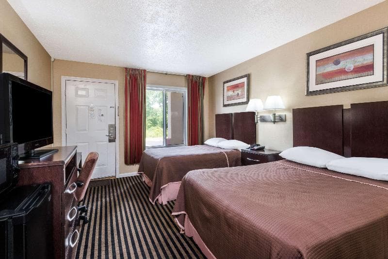 Howard Johnson By Wyndham Rocky Hill 2