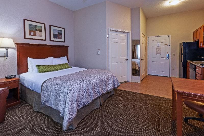 Candlewood Suites Deer Park photo 1