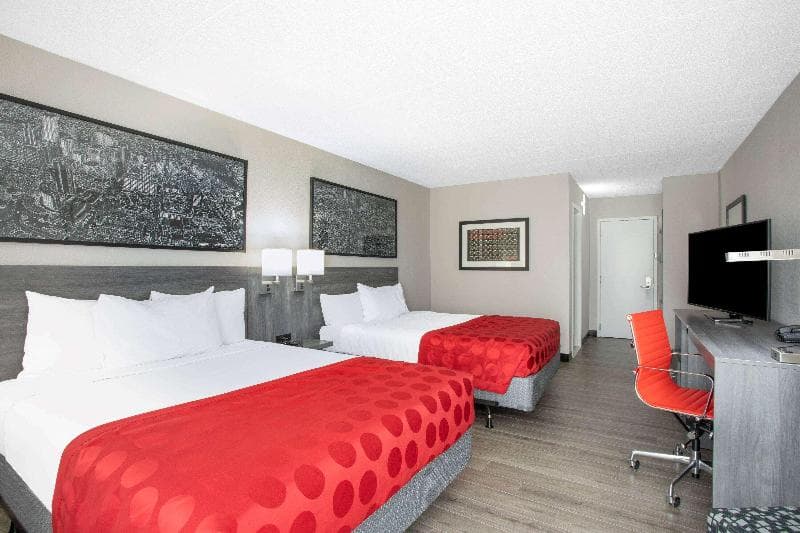 Ramada by Wyndham Windsor Locks photo 1