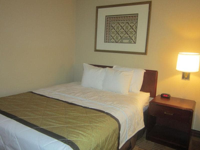Extended Stay America - Houston - Stafford 4