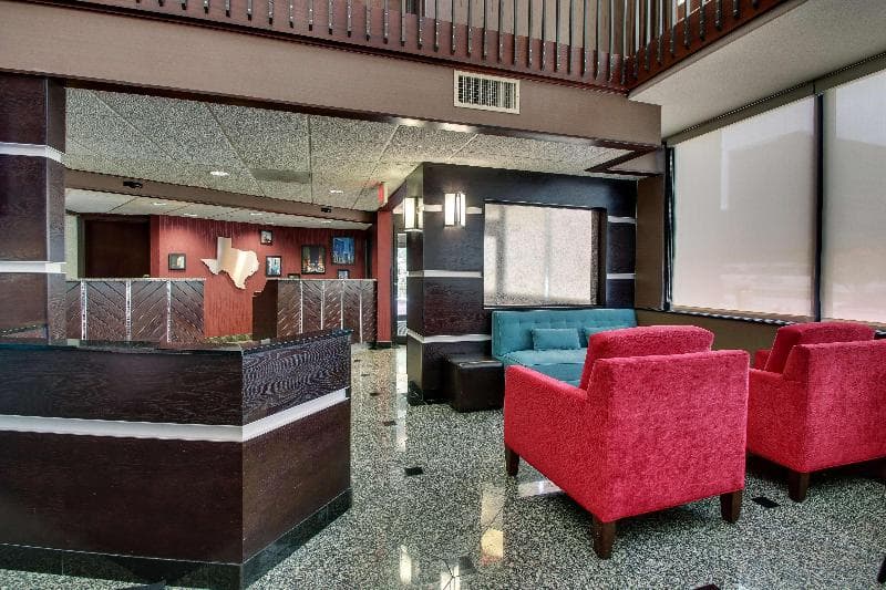 Drury Inn & Suites Houston Near the Galleria 3