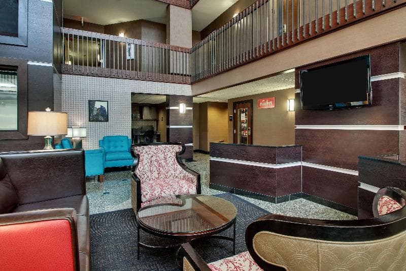 Drury Inn & Suites Houston Near the Galleria 4