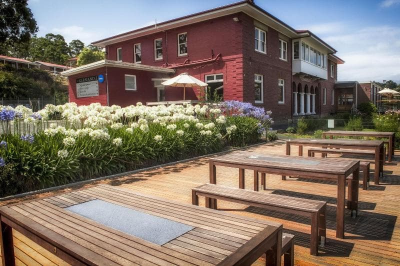 Kermandie Waterfront Hotel 5