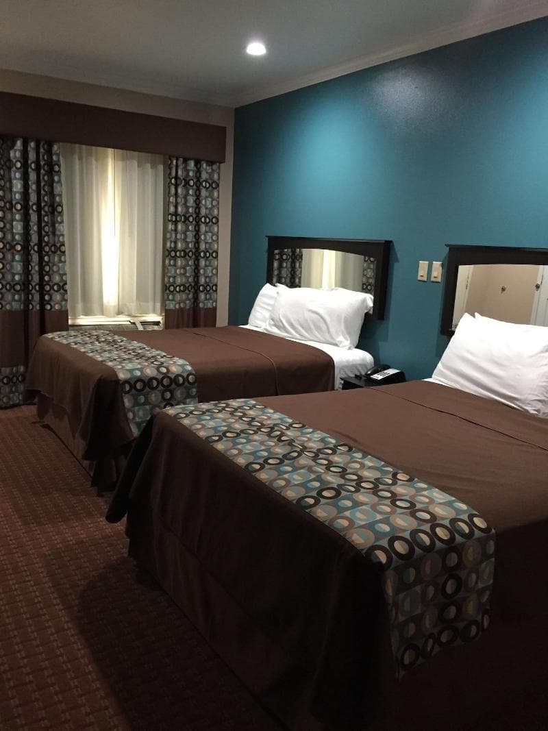 Scottish Inns & Suites Houston 3