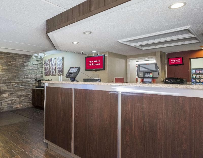 Red Roof Inn Hickory 2