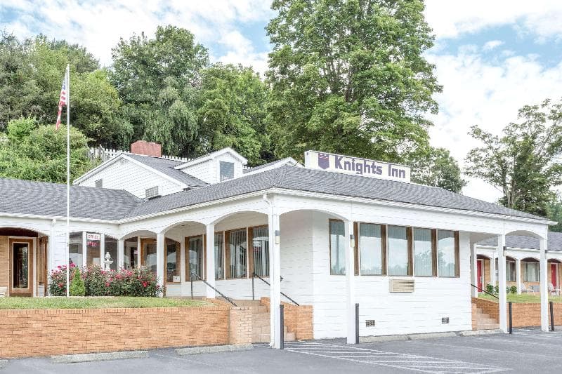 Knights Inn - Galax 3