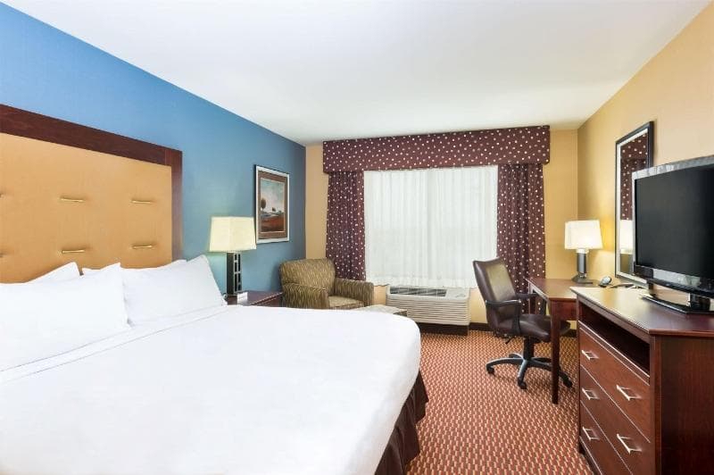 Holiday Inn Express Hotel & Suites Helena 5